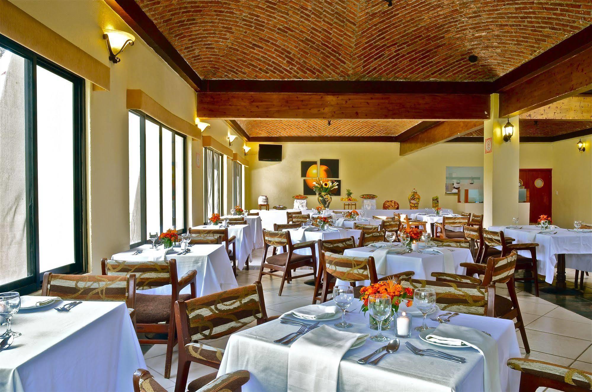 Mision San Miguel De Allende Exterior photo